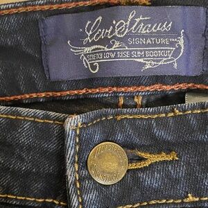 Rare Vintage Levi's Women's Low Rise Stretch Flare Leg Jeans Size 7 Jr's 30x34